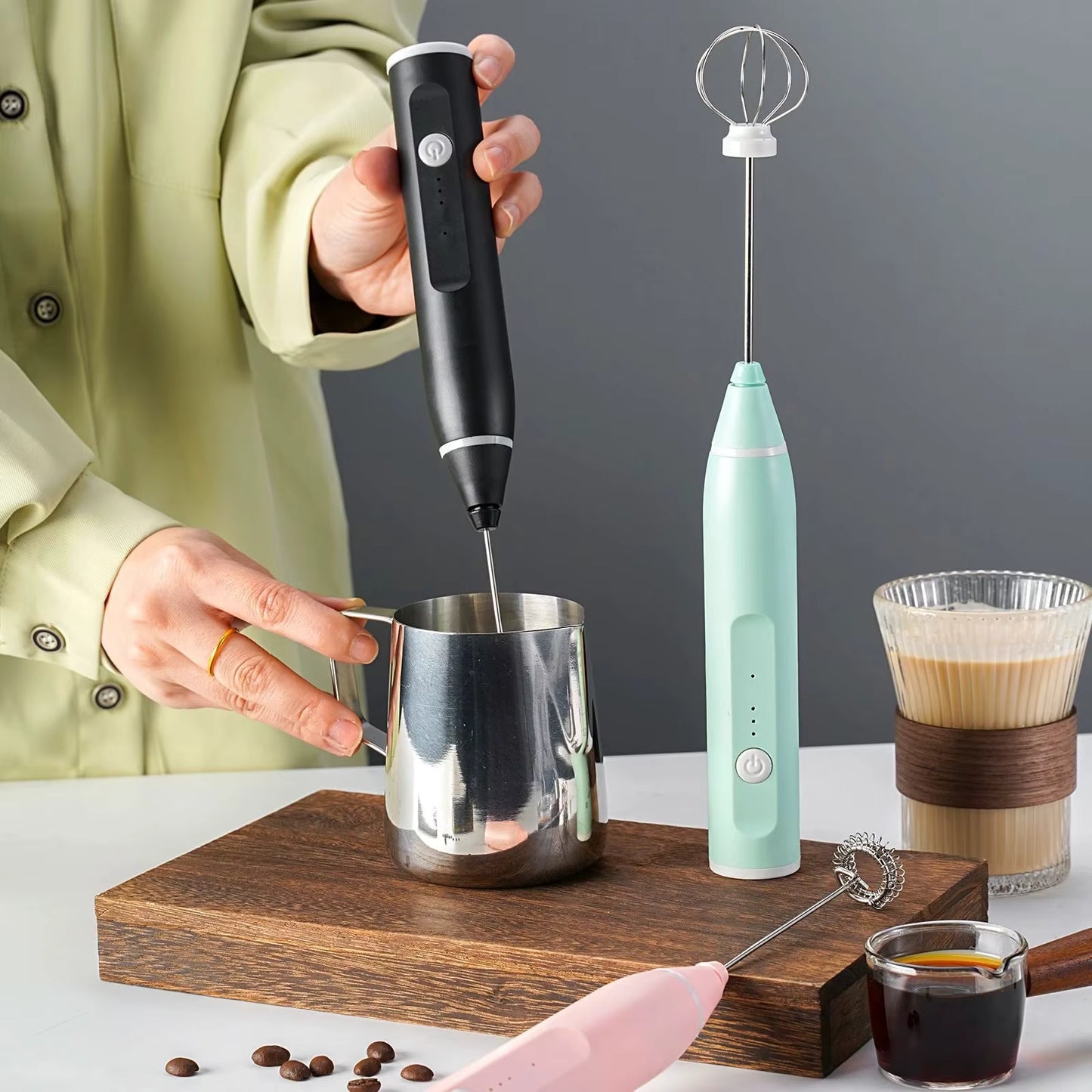 Espumador de Leche Eléctrico Recargable - La Mejor Forma De Preparar tu Cafe Cremoso